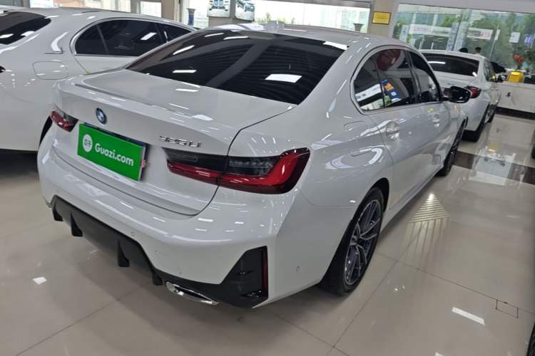 Used BMW 3 Series 2025 325Li M Sport Package Rear Right 45 Deg