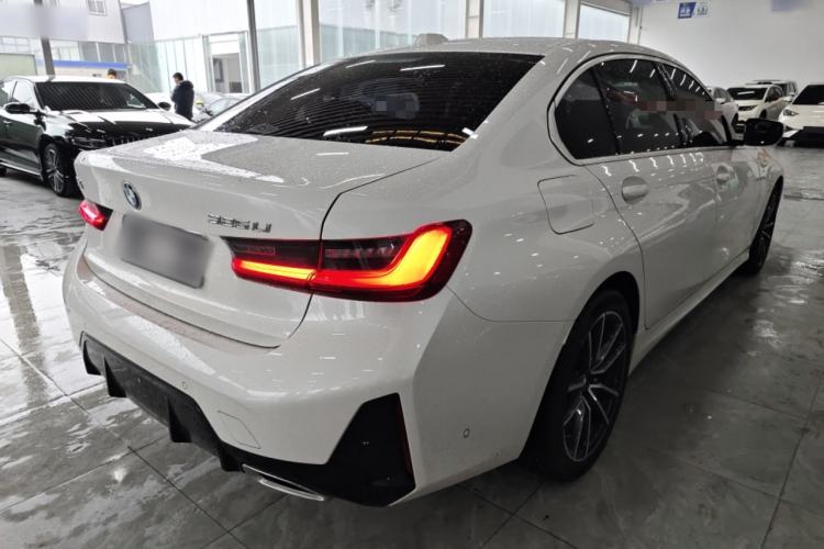 Used BMW 3 Series 2025 325Li M Sport Package Rear Right 45 Deg