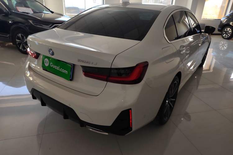 Used BMW 3 Series 2025 325Li M Sport Package Rear Right 45 Deg