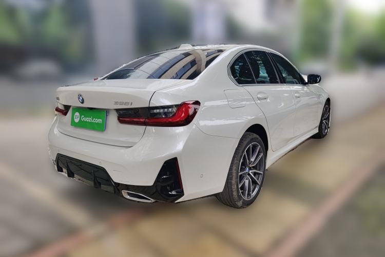Used BMW 3 Series 2025 325i M Sport Package Rear Right 45 Deg