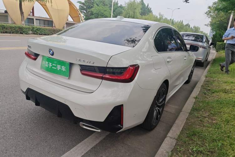 Used BMW 3 Series 2025 325Li M Sport Package Rear Right 45 Deg