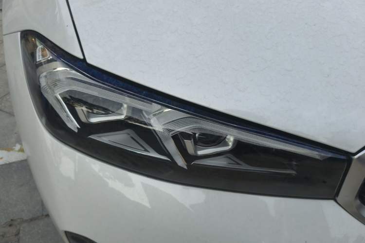Used BMW 3 Series 2025 325Li M Sport Package Right Front Headlight