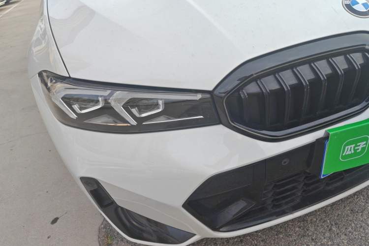 Used BMW 3 Series 2025 330Li M Sport Shadowline Package Right Front Headlight
