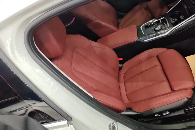 Used BMW 3 Series 2025 325Li M Sport Package Right Front Seat