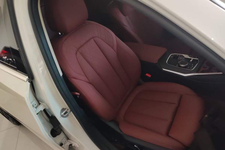 Used BMW 3 Series 2025 325Li M Sport Package Right Front Seat