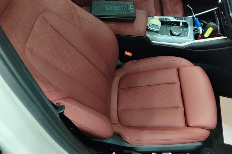 Used BMW 3 Series 2025 330i M Sport Night Edition Package Right Front Seat