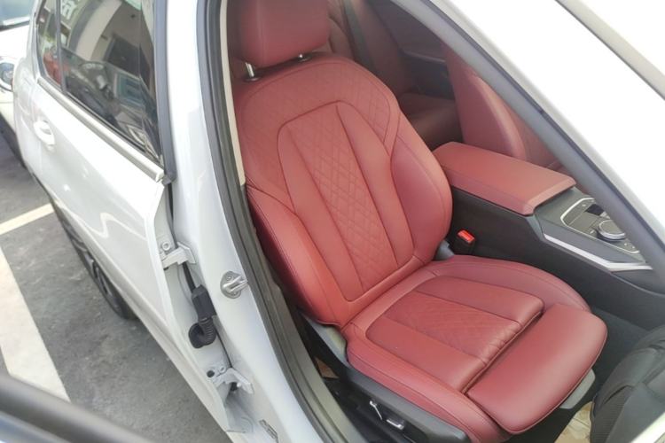 Used BMW 3 Series 2025 325Li M Sport Package Right Front Seat