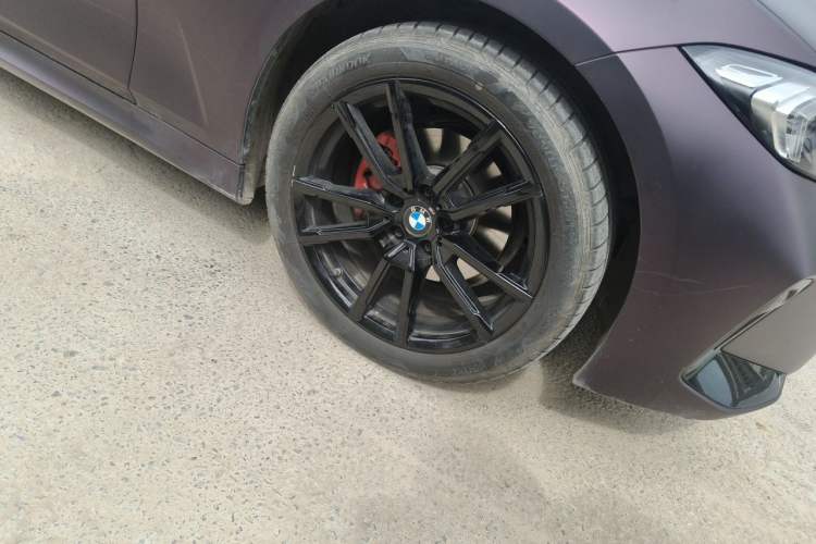 Used BMW 3 Series 2025 325Li M Sport Package Right Front Wheel Hub