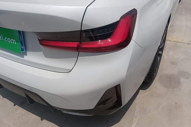 Used BMW 3 Series 2025 325i M Sport Package Right Rear Taillight