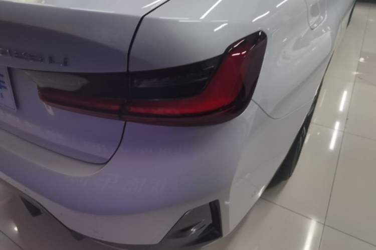 Used BMW 3 Series 2025 325Li M Sport Package Right Rear Taillight