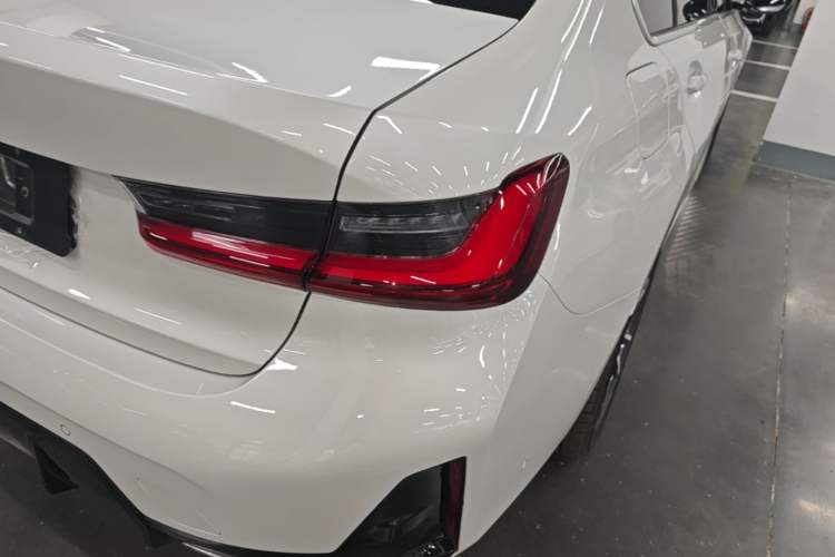 Used BMW 3 Series 2025 325Li M Sport Package Right Rear Taillight