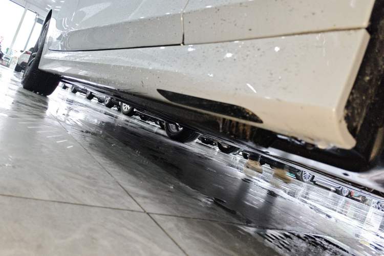 Used BMW 3 Series 2025 325Li M Sport Package Right Side Sill