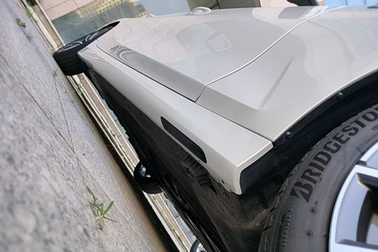 Used BMW 3 Series 2025 325Li M Sport Package Right Side Sill