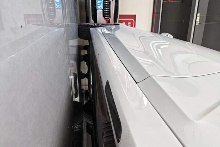 Used BMW 3 Series 2025 325Li M Sport Package Right Side Sill