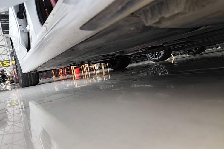 Used BMW 3 Series 2025 325i M Sport Package Right Side Sill
