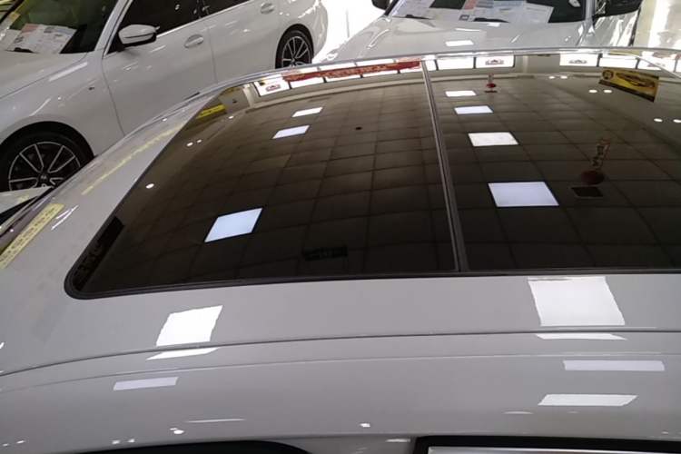 Used BMW 3 Series 2025 325Li M Sport Package Roof