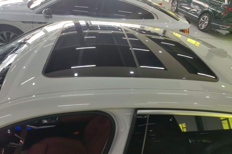 Used BMW 3 Series 2025 325Li M Sport Package Roof