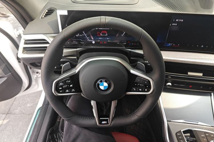 Used BMW 3 Series 2025 330i M Sport Night Edition Package Steering Wheel