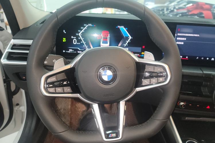 Used BMW 3 Series 2025 325Li M Sport Package Steering Wheel