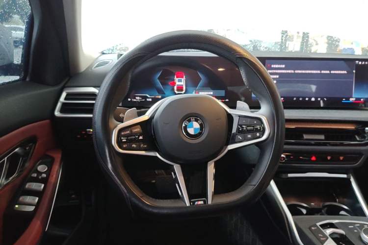 Used BMW 3 Series 2025 325Li M Sport Package Steering Wheel