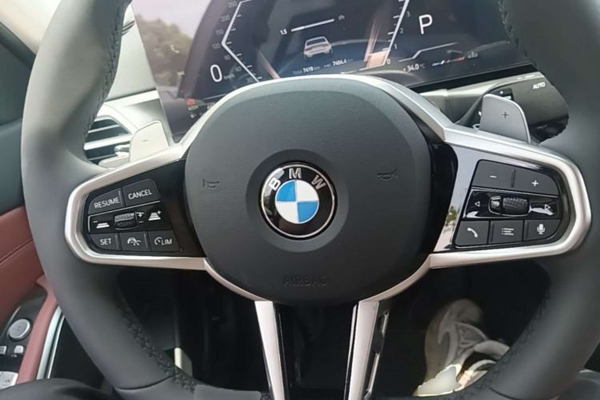 Used BMW 3 Series 2025 325i M Sport Package Steering Wheel