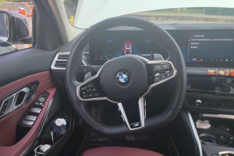 Used BMW 3 Series 2025 325Li M Sport Package Steering Wheel