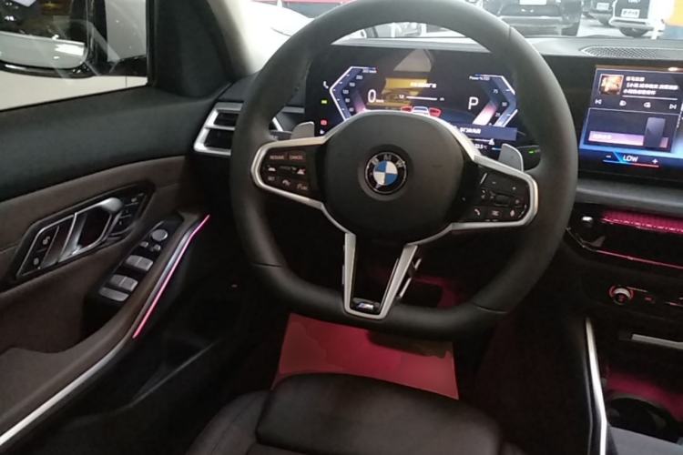 Used BMW 3 Series 2025 325Li M Sport Package Steering Wheel