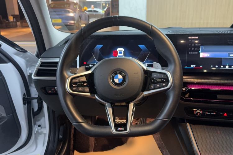 Used BMW 3 Series 2025 330Li M Sport Shadowline Package Steering Wheel