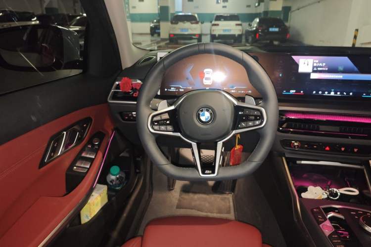 Used BMW 3 Series 2025 325i M Sport Package Steering Wheel