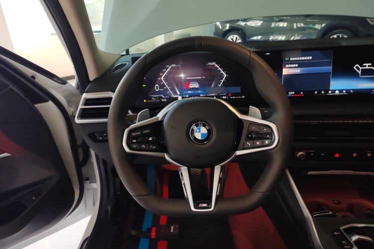 Used BMW 3 Series 2025 325Li M Sport Package Steering Wheel