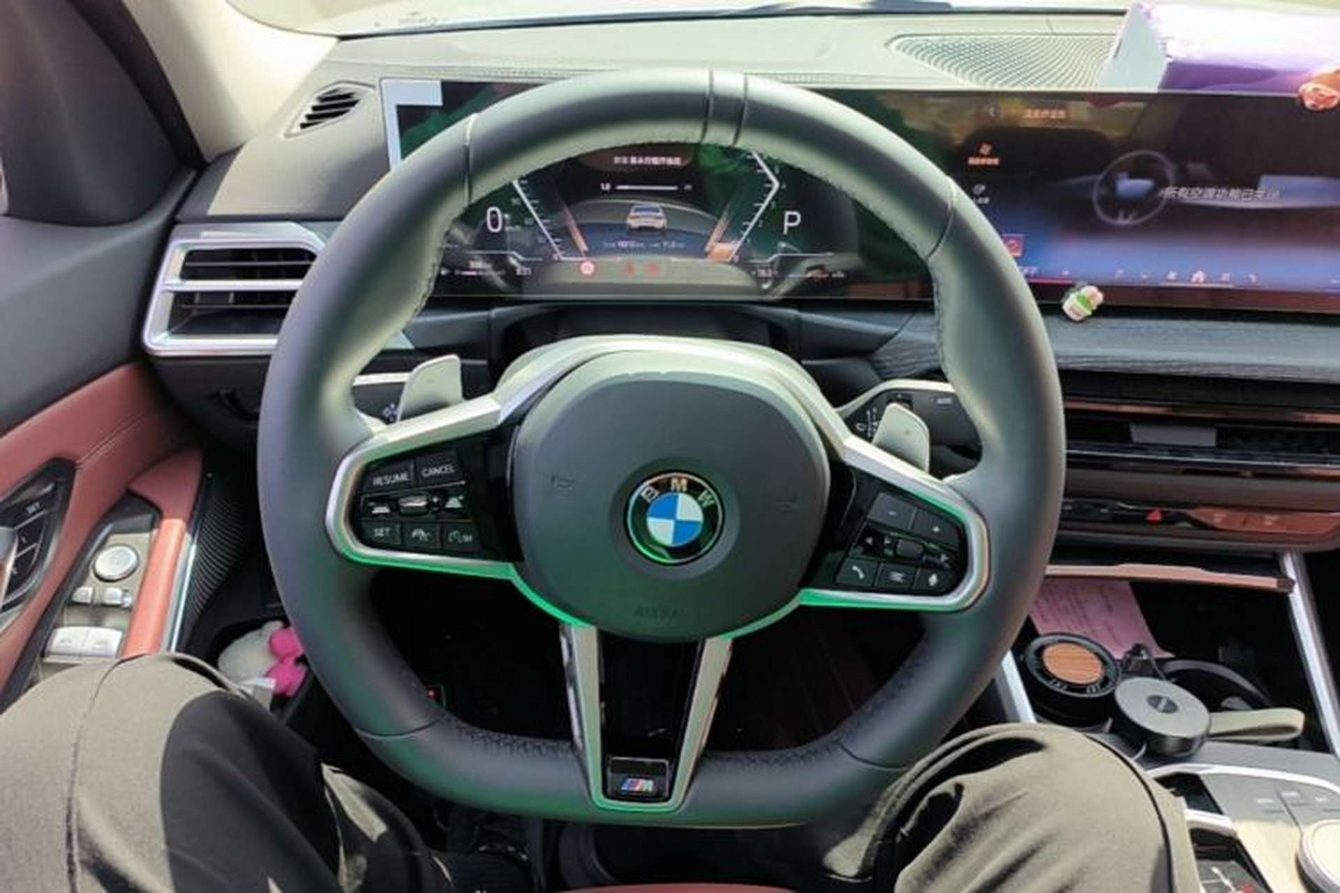 Used BMW 3 Series 2025 325Li M Sport Package Steering Wheel