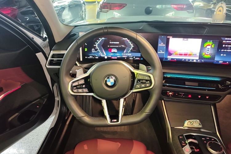 Used BMW 3 Series 2025 325Li M Sport Package Steering Wheel