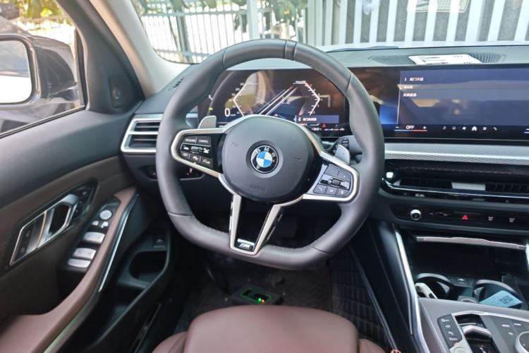 Used BMW 3 Series 2025 330Li M Sport Shadowline Package Steering Wheel