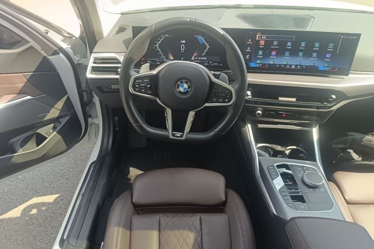 Used BMW 3 Series 2025 330Li M Sport Shadowline Package Steering Wheel