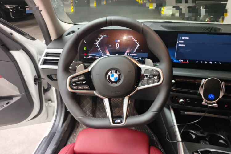 Used BMW 3 Series 2025 325Li M Sport Package Steering Wheel