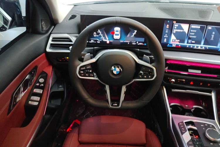 Used BMW 3 Series 2025 330Li M Sport Shadowline Package Steering Wheel