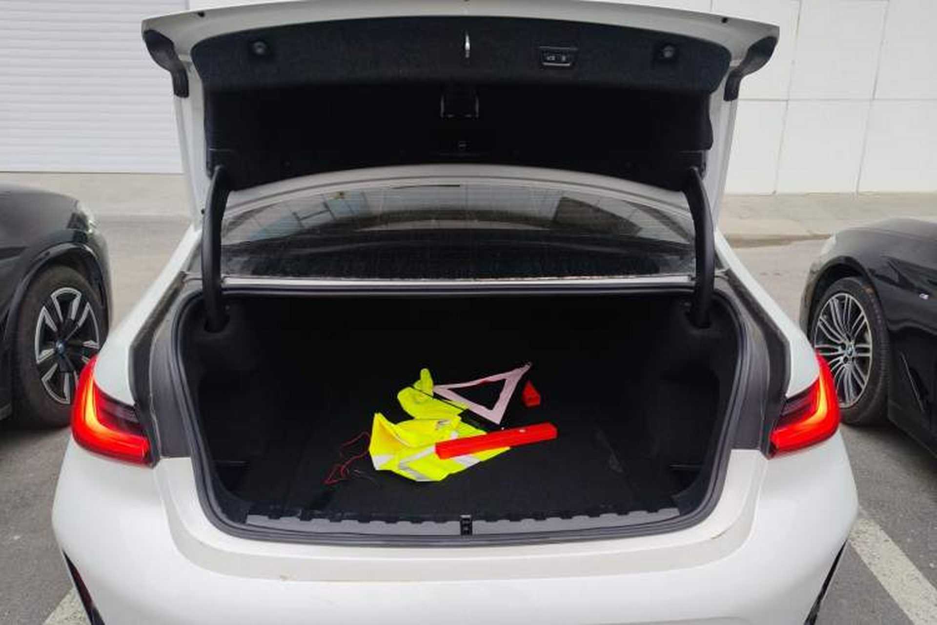Used BMW 3 Series 2025 325Li M Sport Package Trunk