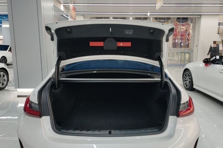 Used BMW 3 Series 2025 325Li M Sport Package Trunk