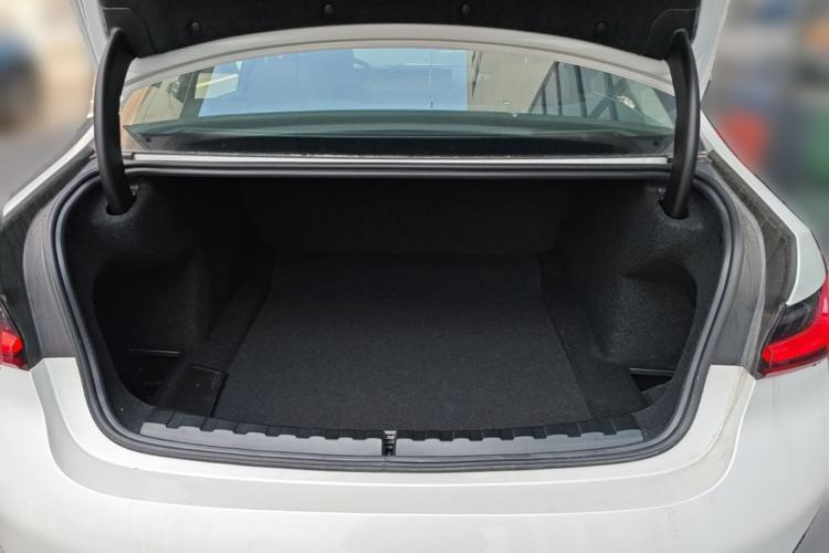 Used BMW 3 Series 2025 325Li M Sport Package Trunk