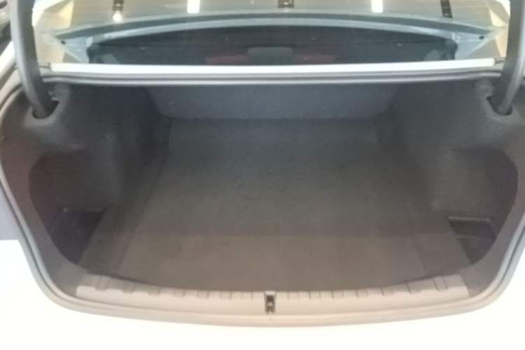 Used BMW 3 Series 2025 325Li M Sport Package Trunk