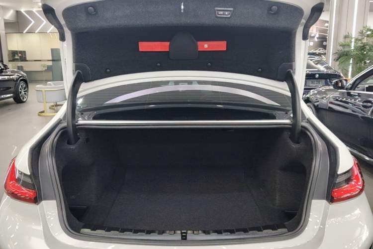 Used BMW 3 Series 2025 330Li M Sport Shadowline Package Trunk