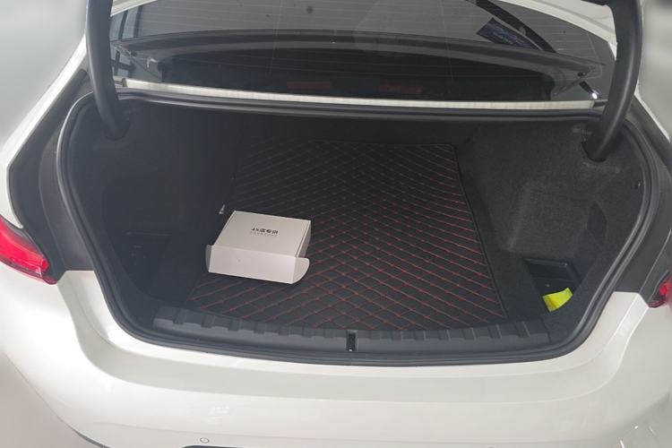 Used BMW 3 Series 2025 330Li M Sport Shadowline Package Trunk