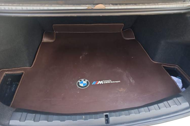 Used BMW 3 Series 2025 330Li M Sport Shadowline Package Trunk