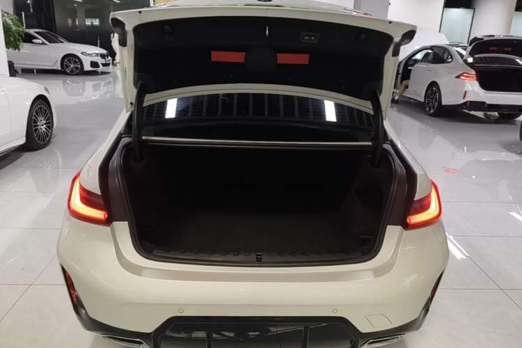 Used BMW 3 Series 2025 325Li M Sport Package Trunk
