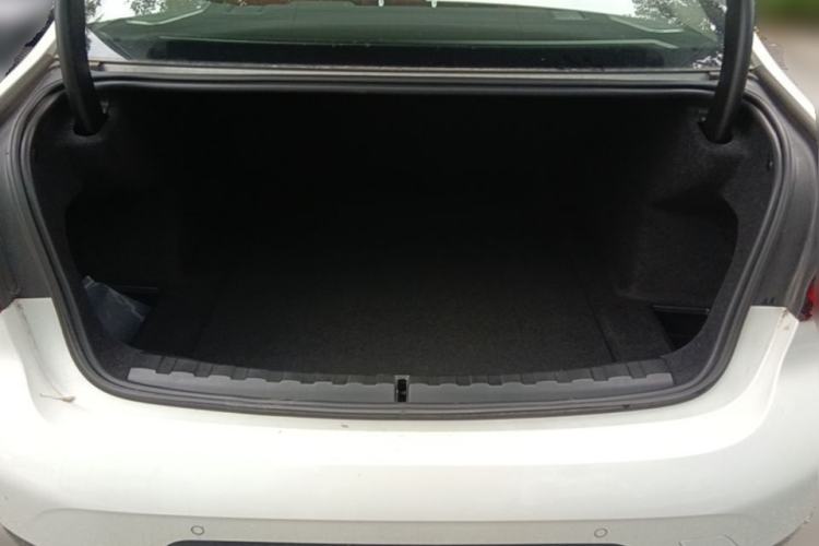 Used BMW 3 Series 2025 330Li M Sport Shadowline Package Trunk