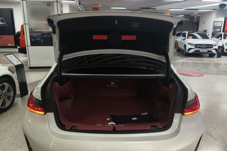 Used BMW 3 Series 2025 325Li M Sport Package Trunk