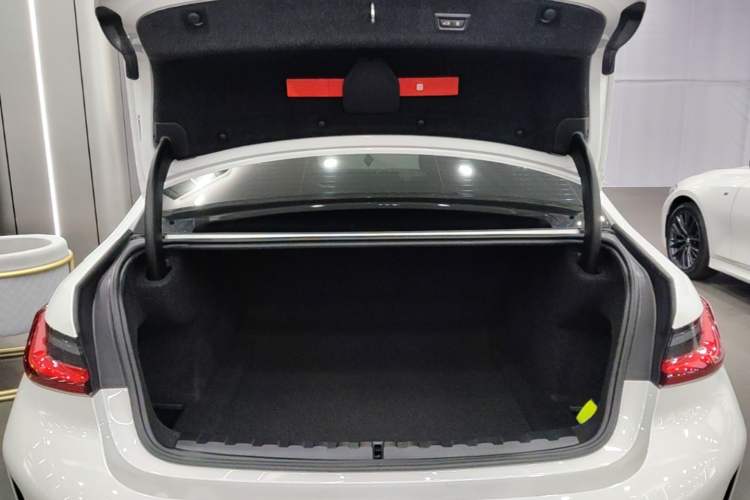 Used BMW 3 Series 2025 330Li M Sport Shadowline Package Trunk