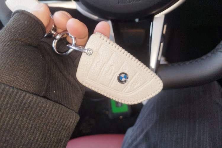 Used BMW 3 Series 2025 325Li M Sport Package Vehicle Key