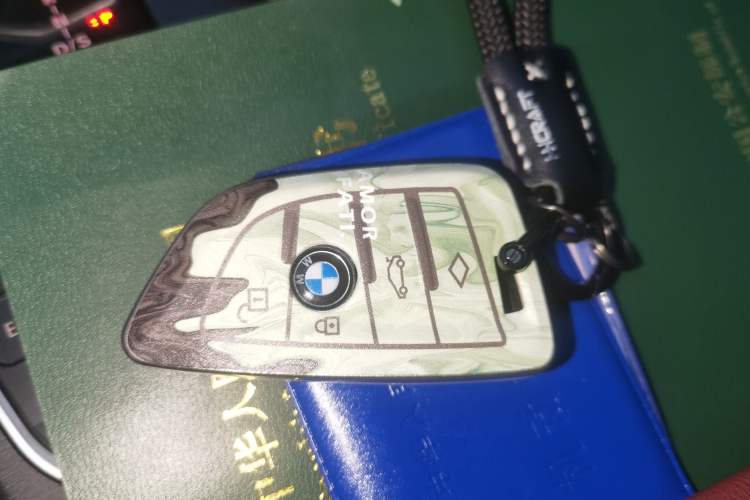 Used BMW 3 Series 2025 325Li M Sport Package Vehicle Key