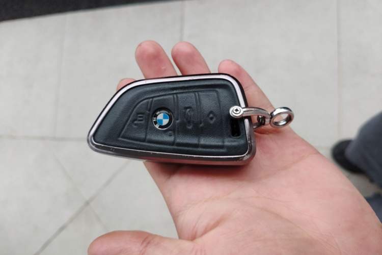 Used BMW 3 Series 2025 325Li M Sport Package Vehicle Key